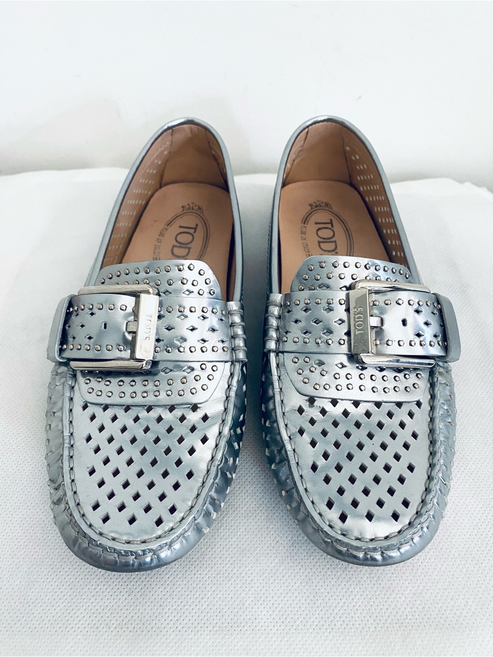 Tod’s loafers, like new